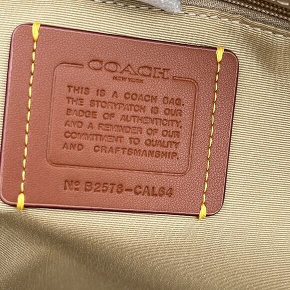 Coach City Tote Bag With Strawberry Graphic Purse - Picture 7 of 7